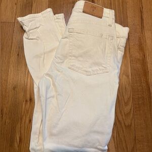 Excellent condition - Frye Women’s White Denim Jeans - Size 27